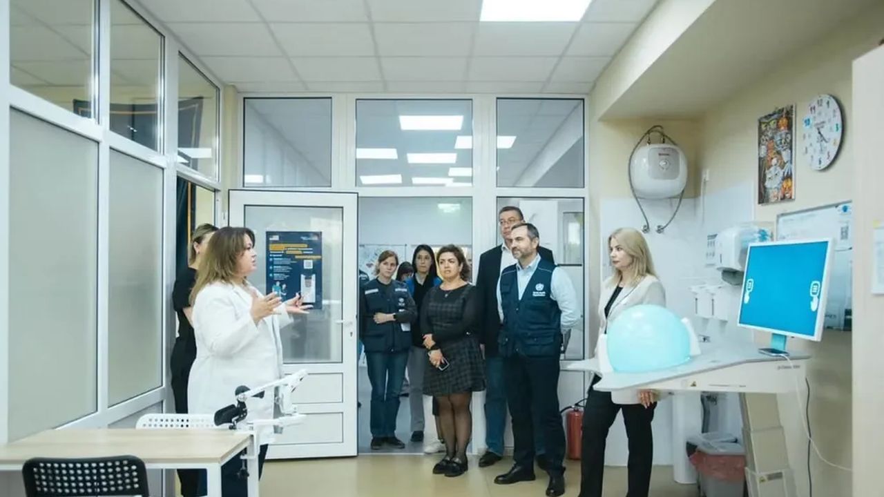 Залежність у підлітків: ознаки, розмова, лікування й реабілітація