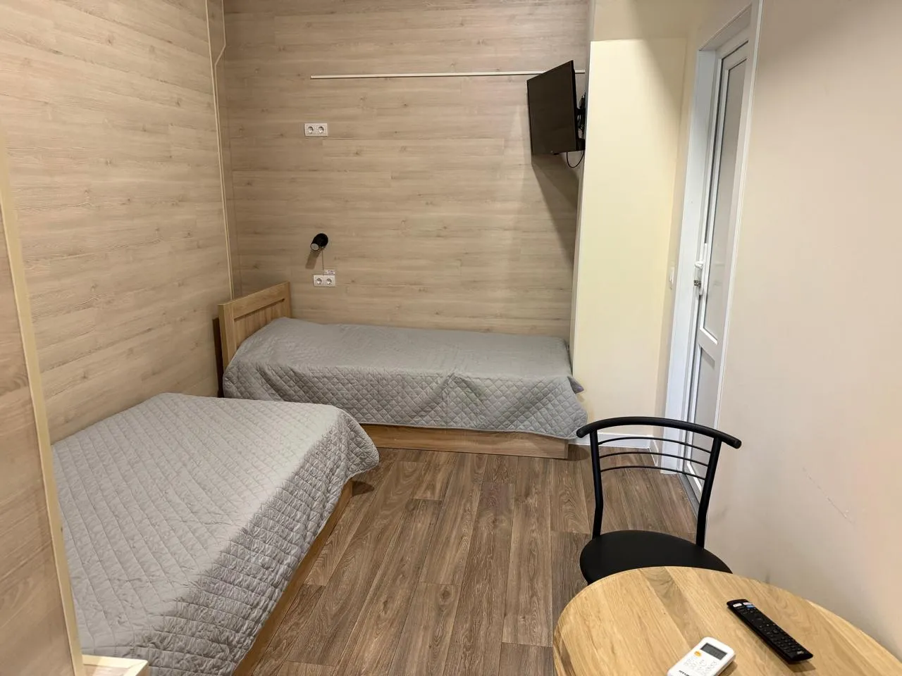 Клініка Medical Home Clinic + — фото 1
