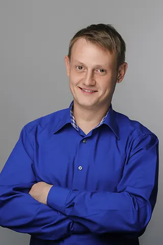 Євгеній Терещук, директор Контактна інформація +380(50) 929 19 93 +380(73) 929 19 93 tereschukns@gmail