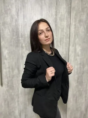 Левченко Анастасія, – Консультант з питань хімічної залежності( алкоголізм, наркоманія); – Фахівець по групових з